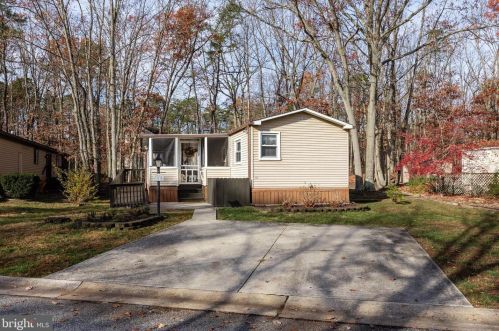 115 Shenandoah Dr, Erial, NJ 08081-5246