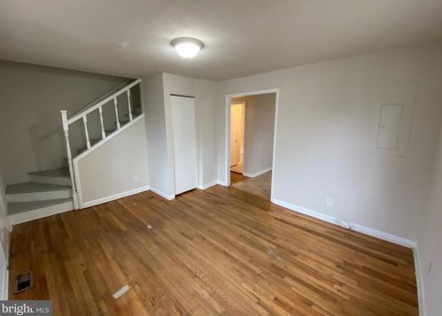 207 Coakley St, Fredericksburg VA  22401-7222 exterior