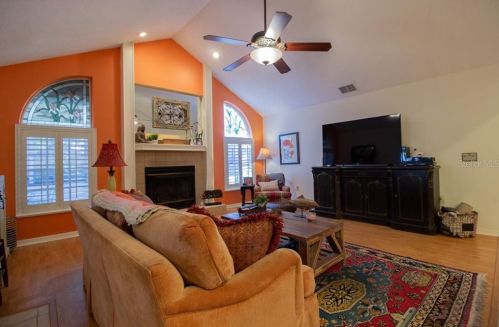 5939 Windwood Dr, Lakeland FL  33813-4805 exterior