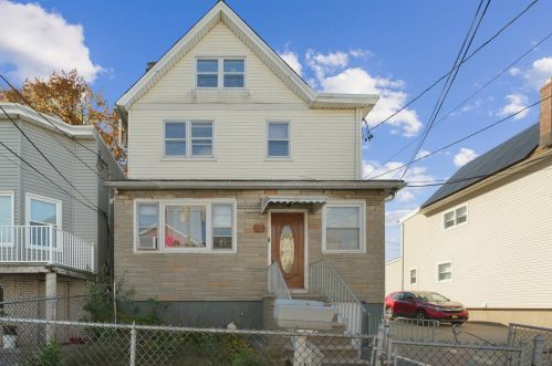 1515-17 38th St, North Bergen NJ  07047-2520 exterior
