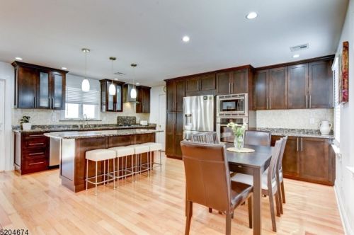 15 5th Ave, Manville NJ  08835-1321 exterior