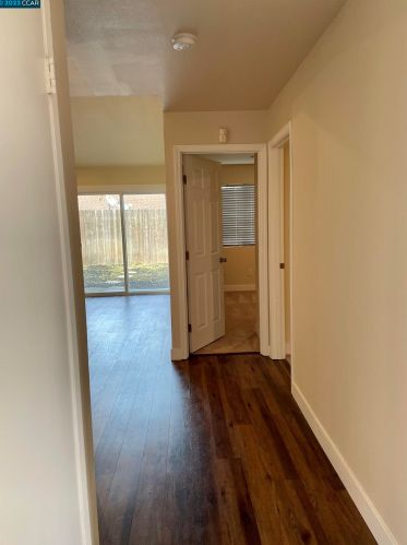 38 Connie Ct, West Pittsburg CA  94565-1574 exterior