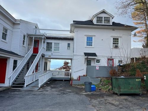 636 Main St, Peekskill NY  10566-2060 exterior