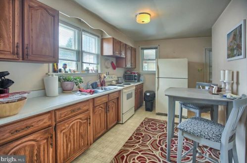 3000 Morningside Dr, Camp Hill PA  17011-5818 exterior