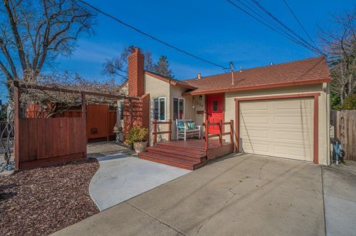 329 Bayview Ave, Sunnyvale, CA 94085-4325