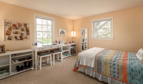 852 Meadowcroft Ave, Pittsburgh PA 15216-1139 exterior