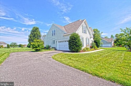 15274 Robinson Dr, Milton, DE 19968-3784