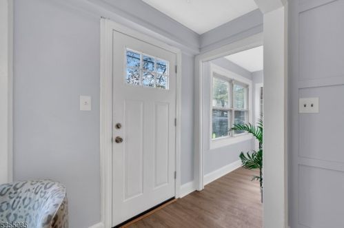 7 Tiffany Blvd, Newark NJ  07104-2415 exterior