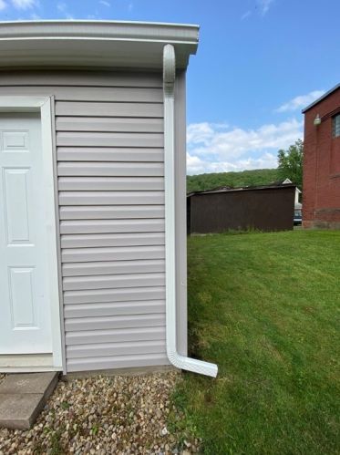 514 Liberty St, Franklin PA  16323-1057 exterior