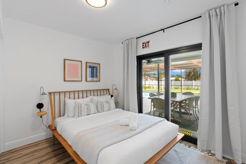 1831 56 Ave, Hollywood FL exterior