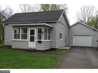 1109 2nd St, Faribault, MN 55021-6465