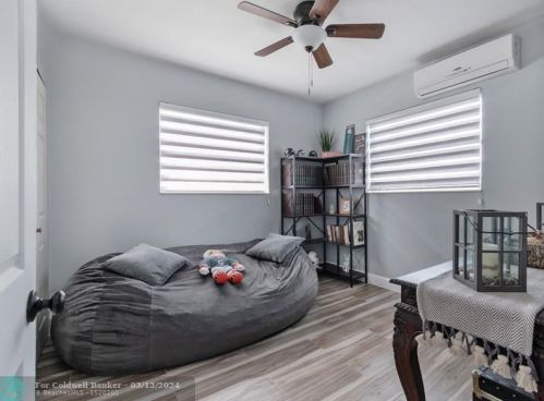 2300 58th Ter, Hollywood FL 33021-3226 exterior