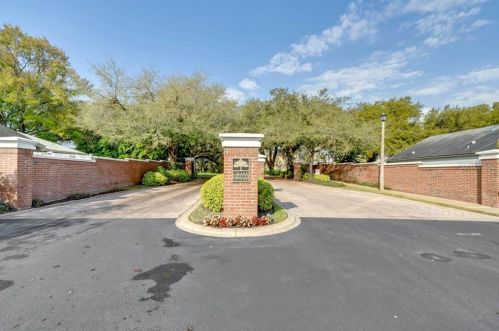 1202 Vineland Pl, Lake Mary, FL 32746-1830