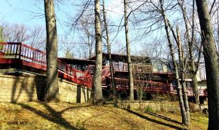 130 Woodlawn Ter, Hollidaysburg PA  16648-2997 exterior