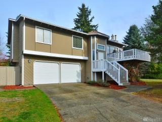 21028 17th St, Redmond, WA 98074-4203