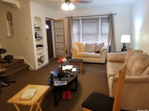 21820 119th Ave, Jamaica, NY 11411-2032