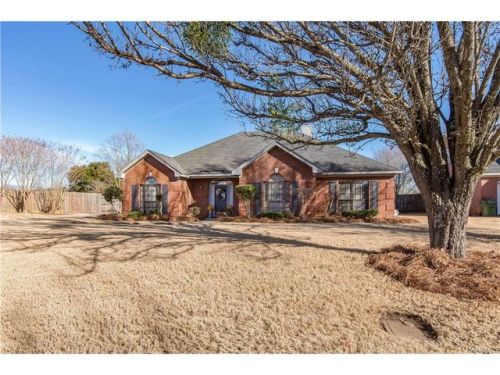 2405 Old Creek Rd, Montgomery, AL 36117-2419