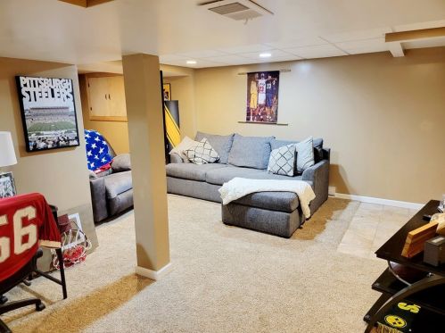 83 Belgium Hollow Rd, Mc Donald PA  15057-2923 exterior