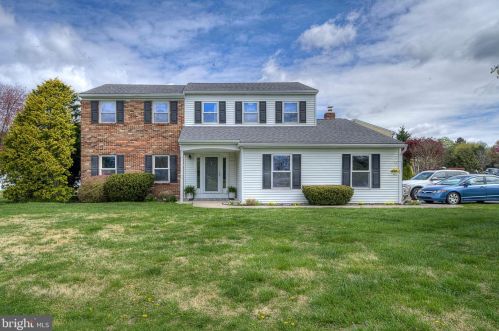 997 Wayfield Dr, Norristown, PA 19403-3665
