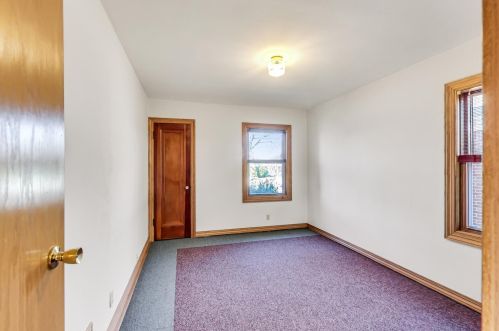 1831 Morgan Ave, Milwaukee WI 53207-3663 exterior