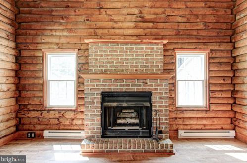 190 Royal Manor Rd, Easton PA  18042-8702 exterior