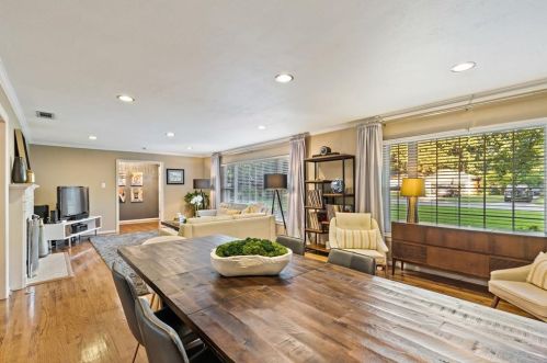 9335 Frst Hl Blvd, Dallas TX 75218-4004 exterior