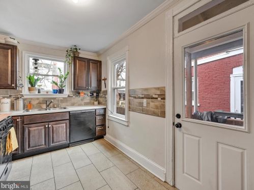 829 5 St, Lancaster PA  17603-5026 exterior