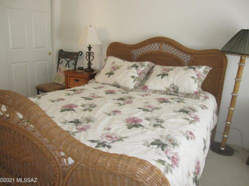 491 Pecan Valley Dr, Green Valley AZ exterior