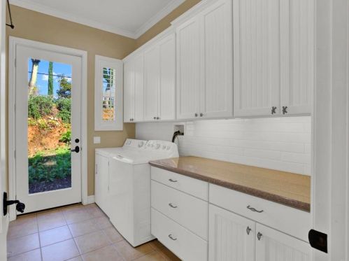 30419 Canyon Estates Rd, Vista CA  92084-1043 exterior