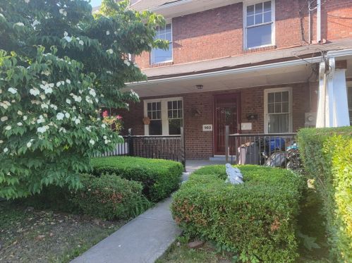 983 Greenfield Ave, Pittsburgh, PA 15217-2665
