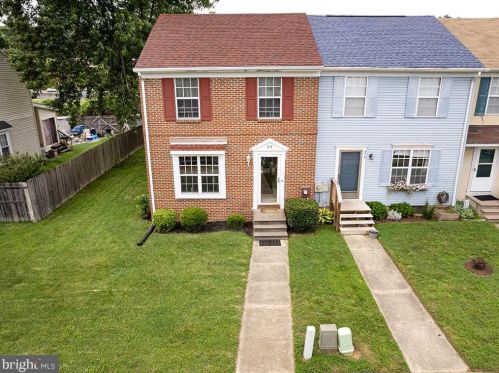 29 Fieldstone Ct, Dover, DE 19904-2645