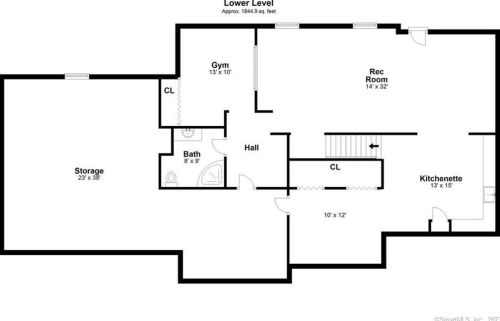 17 Roseview Ct, Bridgeport CT  06611-2078 exterior