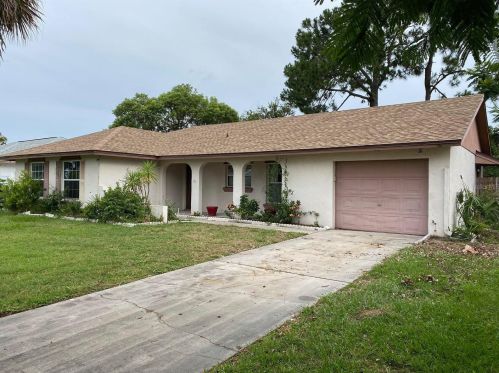 2739 Sumba Ave, Orlando, FL 32837-9575