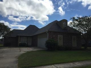 6300 Woodside Dr, Zachary, LA 70791-2684
