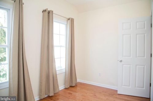 726 24 St, Philadelphia PA 19146-2540 exterior