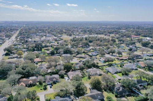 5939 Windwood Dr, Lakeland FL  33813-4805 exterior