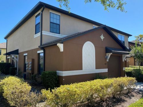 6411 Windsor Lake Cir, Sanford FL  32773-5743 exterior