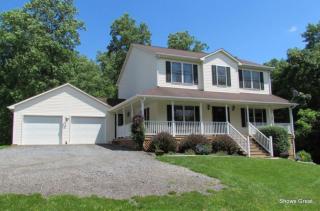 110 Old Homeplace Ln, Troutville, VA 24175-5612