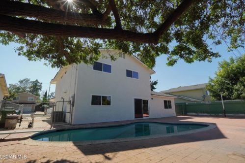 926 Talbert Ave, Simi Valley CA 93065-5038 exterior