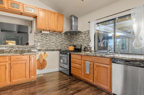 3560 Patterson Way, Folsom CA  95762-4405 exterior