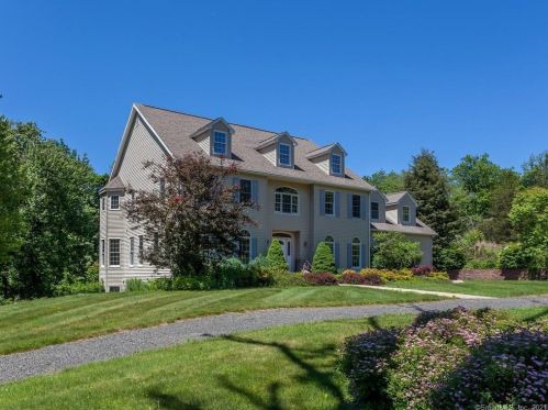 6 Wakeman Hill Rd, Sherman, CT 06784-1922