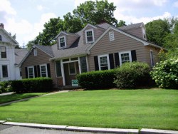 78 Waban St, Newton, MA 02458-1415