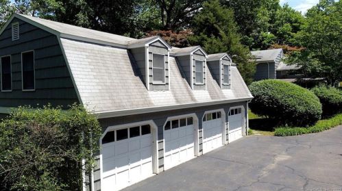 239 Rocks Rd, Norwalk CT  06851-1117 exterior