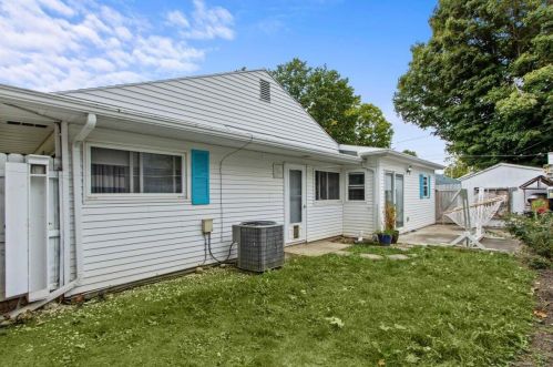 1117 Erie St, Bellefontaine OH  43311-2536 exterior