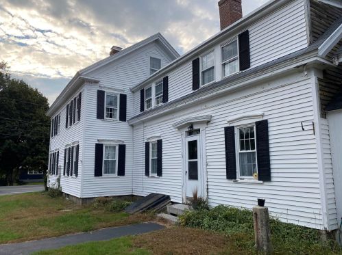 23 Post Rd, North Hampton, NH 03862-2020