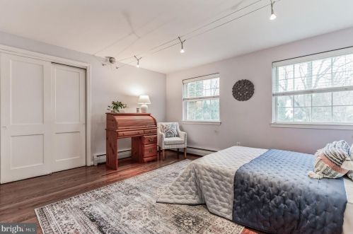 536 Woodlea Ln, Berwyn PA 19312-1458 exterior