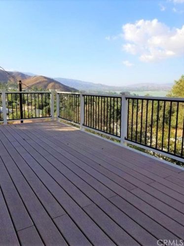 33450 Mitchell Dr, Lake Elsinore CA  92530-5888 exterior