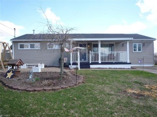 802 Talbot St, Belpre, OH 45714-2110