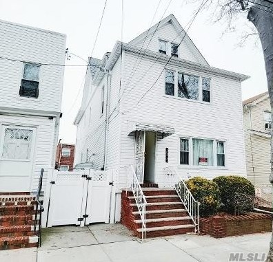 103-22 94th St, Jamaica NY  11421-1716 exterior