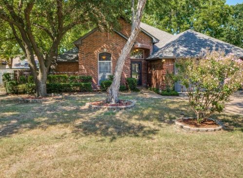 2736 Poplar Dr, Lewisville TX  75028-1708 exterior